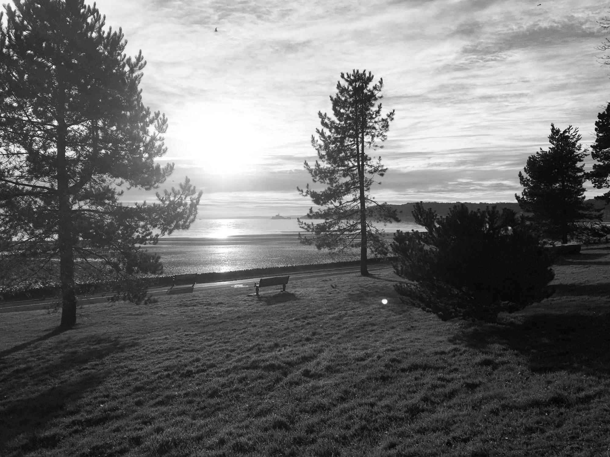 View At 142 Bed and Breakfast The Mumbles Buitenkant foto